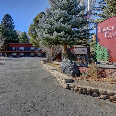 Lake View Lodge-3